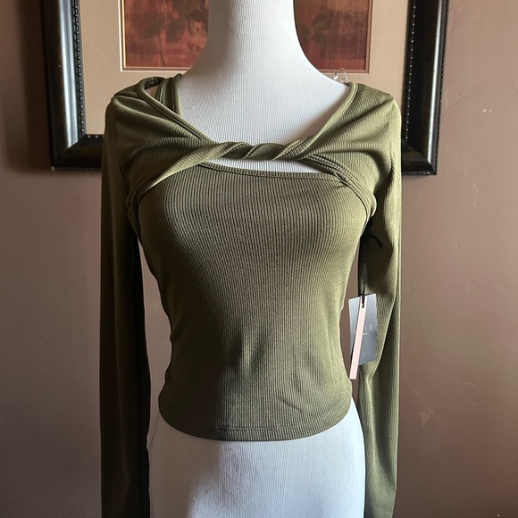 Olive Green Long Sleeve Top NWT - Picture 5 of 7